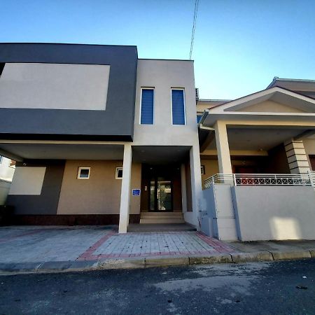 Vila Manuela Aparthotel Gevgelija Buitenkant foto