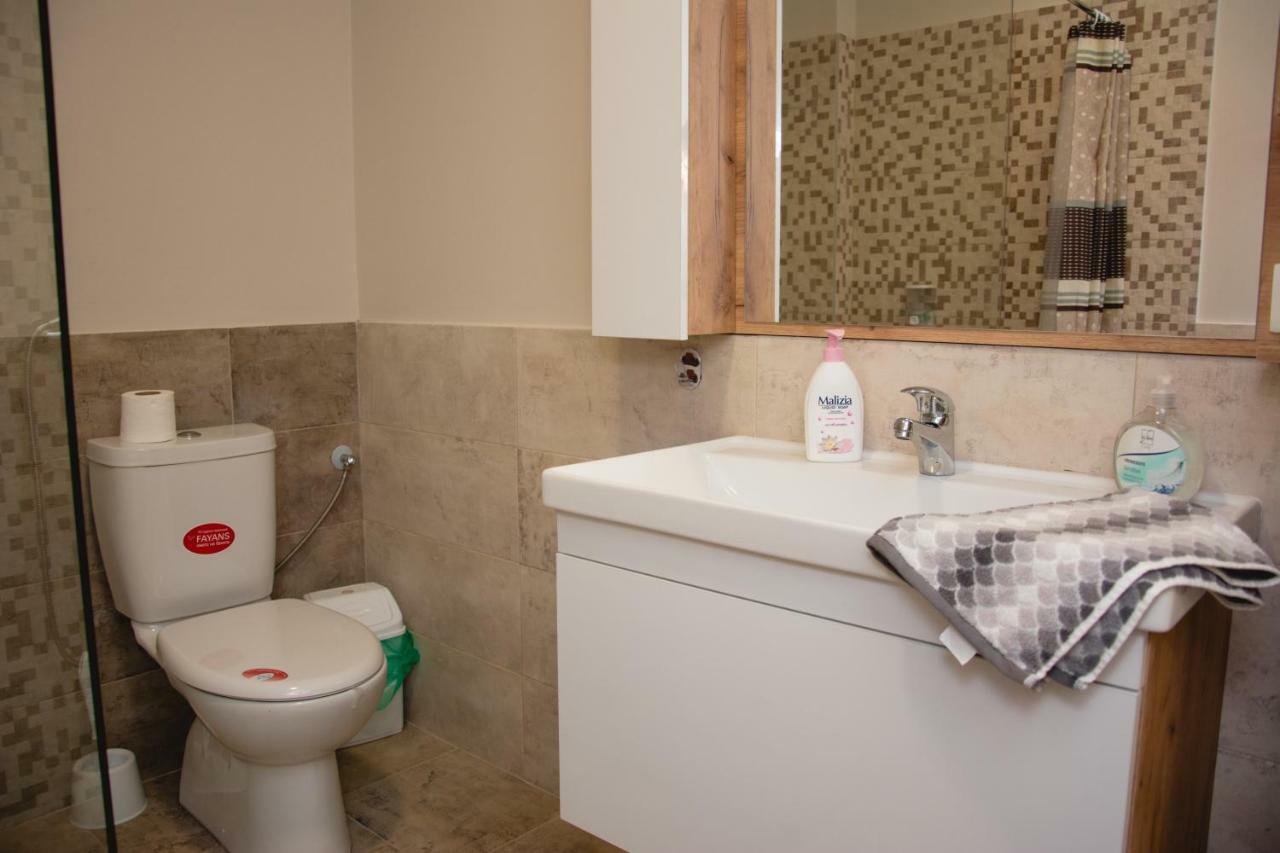 Vila Manuela Aparthotel Gevgelija Buitenkant foto