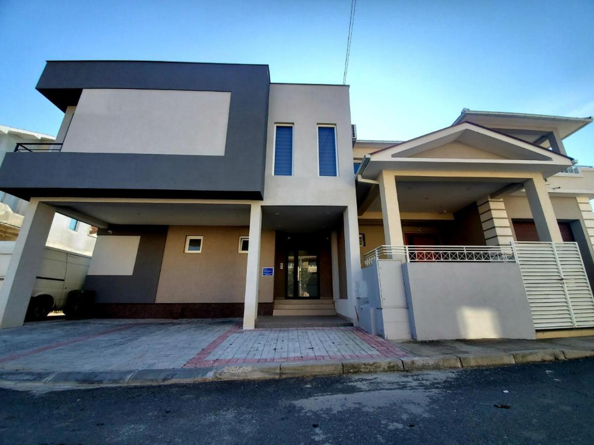 Vila Manuela Aparthotel Gevgelija Buitenkant foto